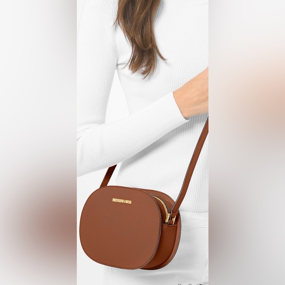 NWT Jet Set Crossbody Bag - Picture 8 of 8